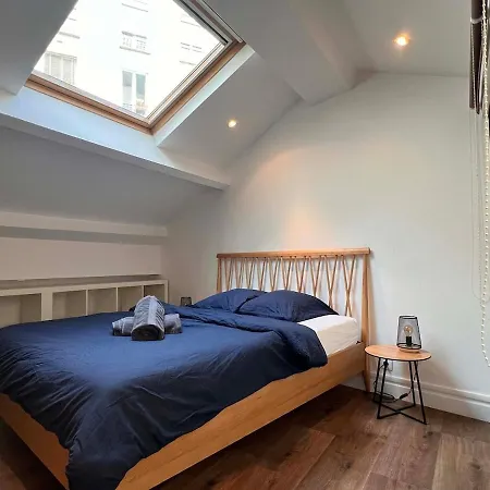 Parisian Loft 120 M2 - Stylish - 10th Apartment *